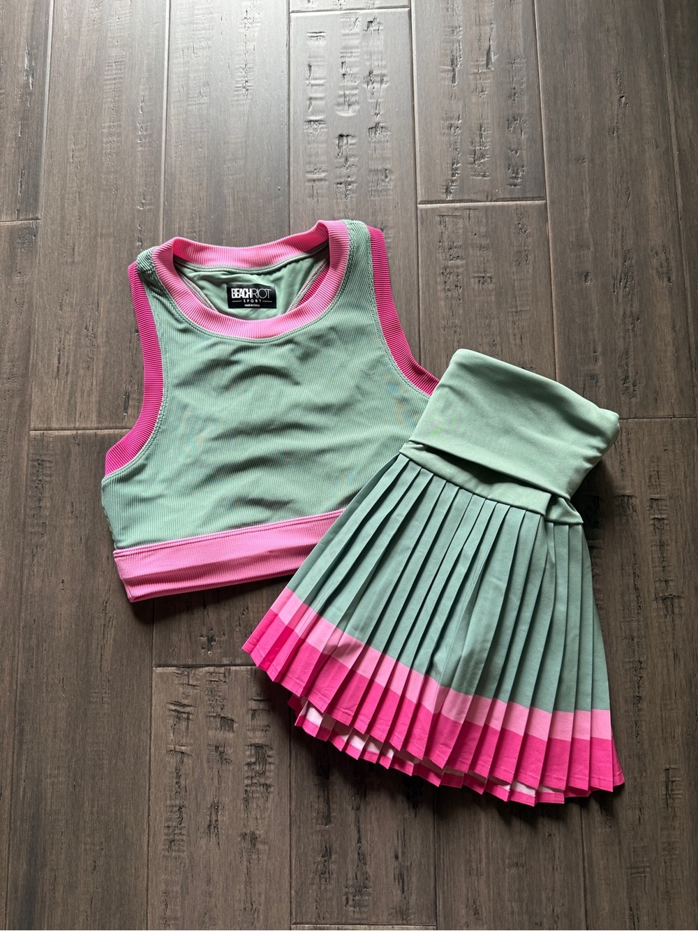 Beach Riot Set